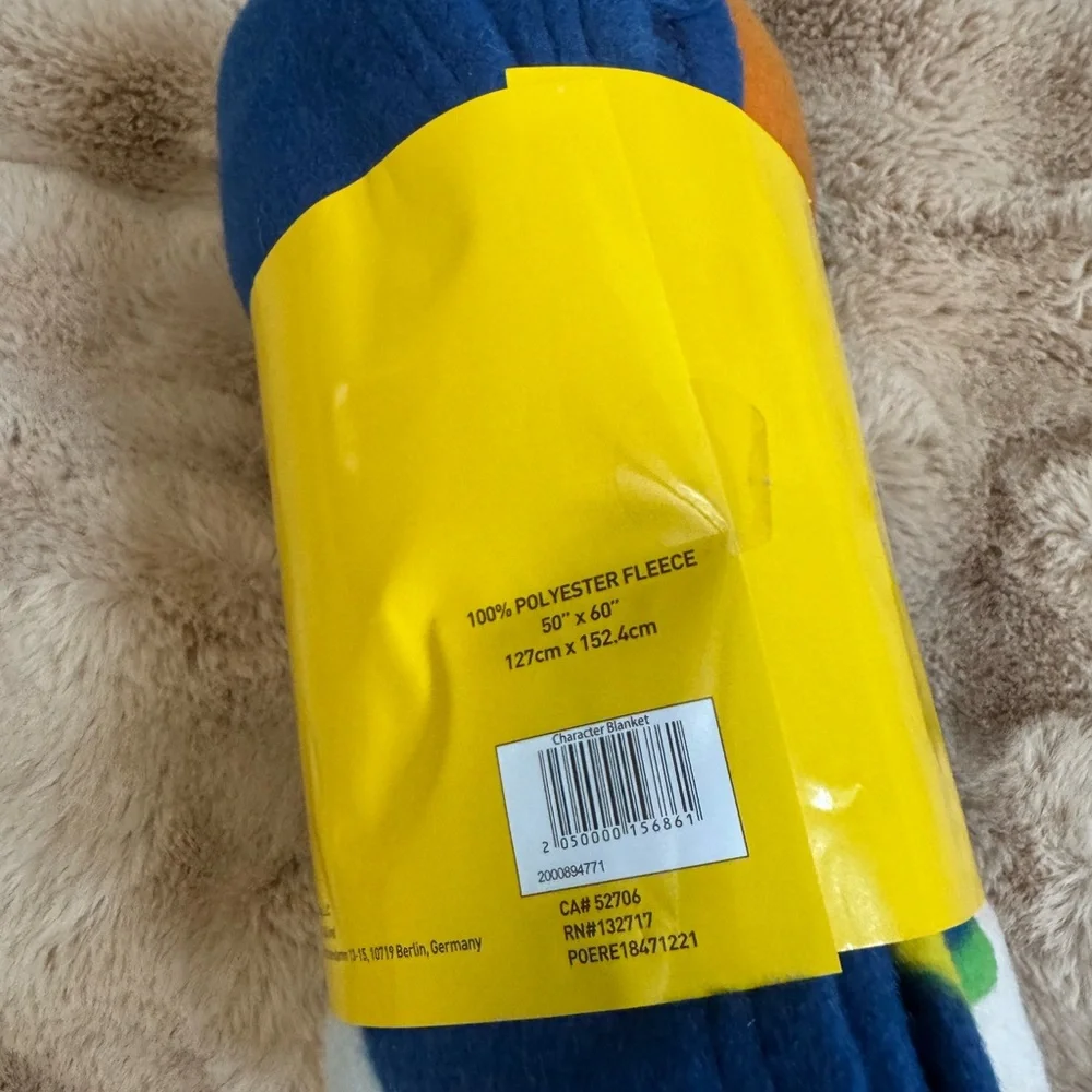 NWT M&M's Character Fleece Blanket